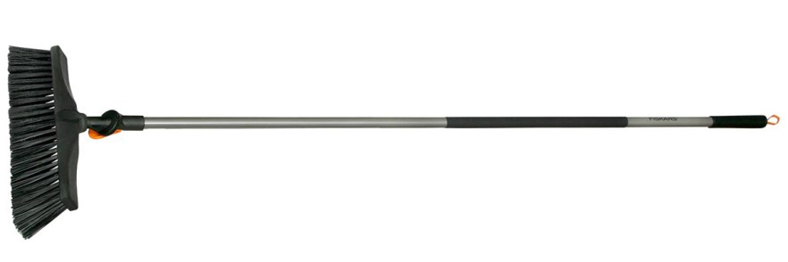 135530-Garden-Light-Broom