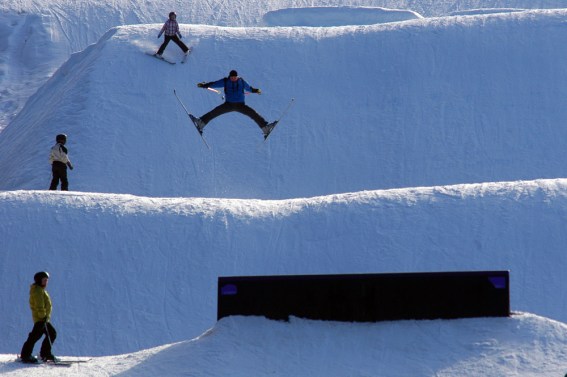 2009_04_11_Vuokatt_RINTEET_ (1139)