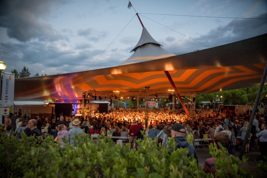 Areena yökatrillin aikaan. Kuva Krista Järvelä.JPG